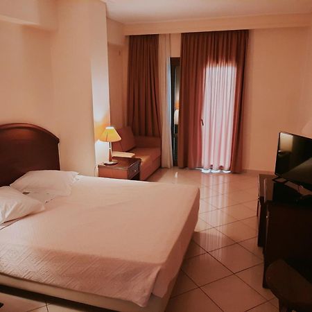 Europa Beach Hotel Galaxídhion Dış mekan fotoğraf