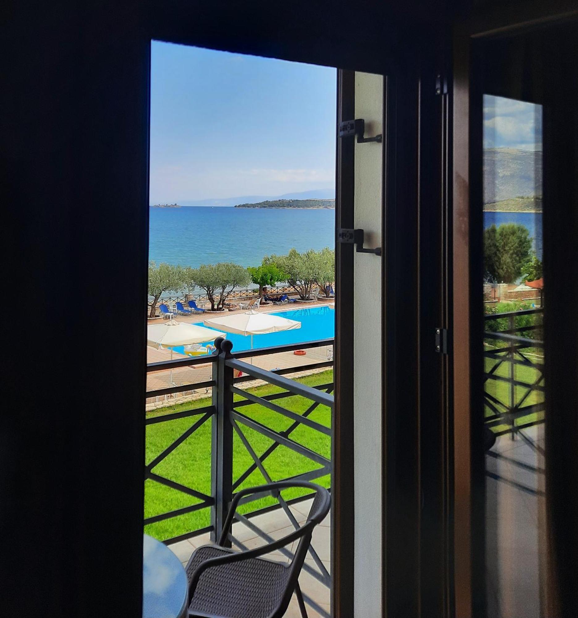 Europa Beach Hotel Galaxídhion Dış mekan fotoğraf