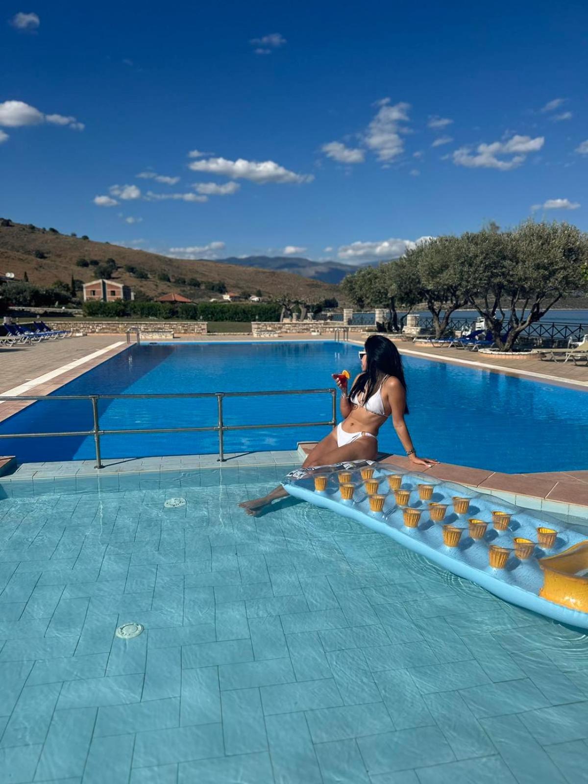 Europa Beach Hotel Galaxídhion Dış mekan fotoğraf