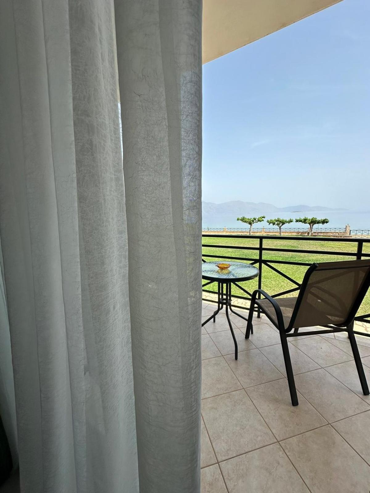 Europa Beach Hotel Galaxídhion Dış mekan fotoğraf