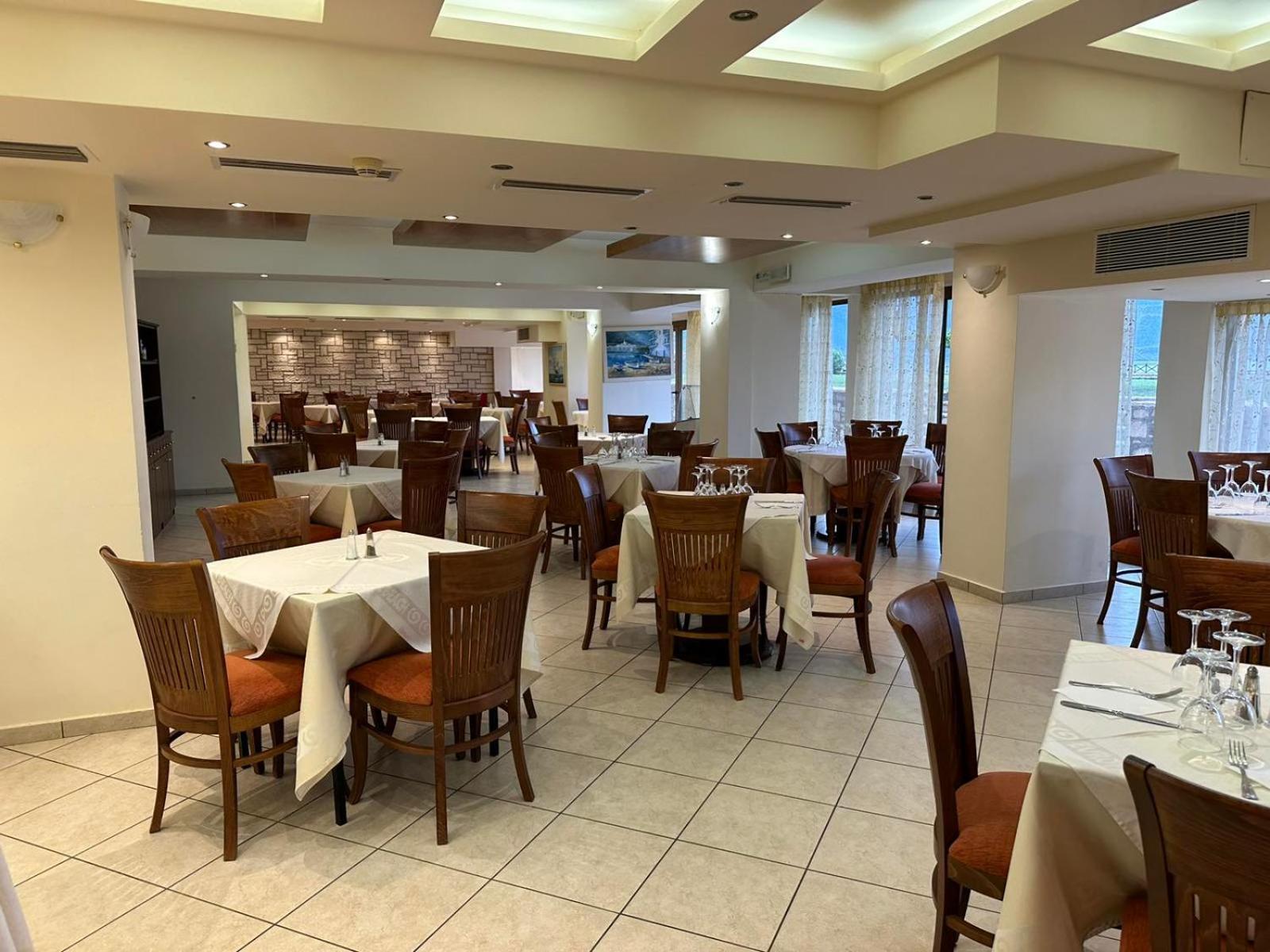 Europa Beach Hotel Galaxídhion Dış mekan fotoğraf