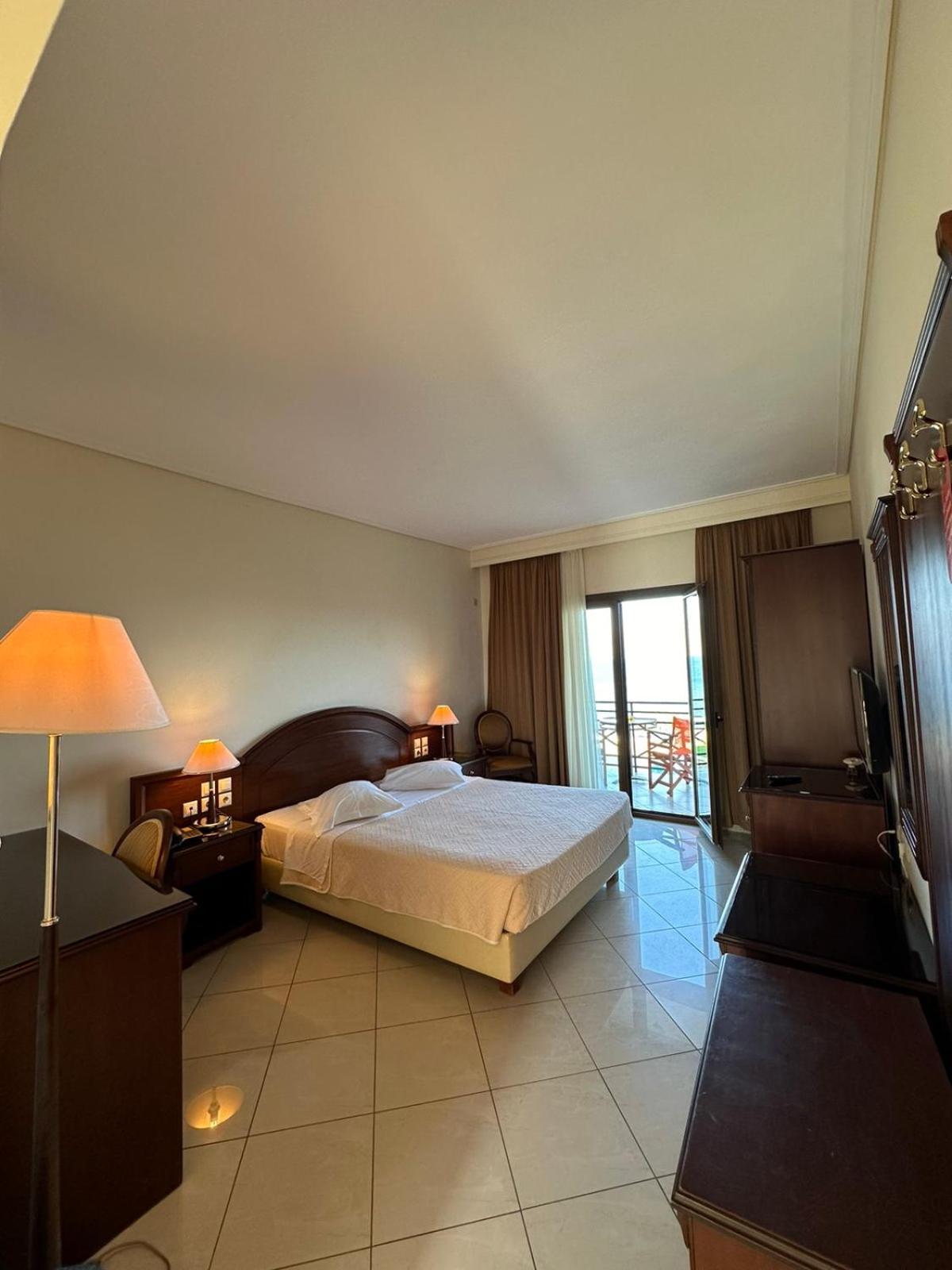 Europa Beach Hotel Galaxídhion Dış mekan fotoğraf