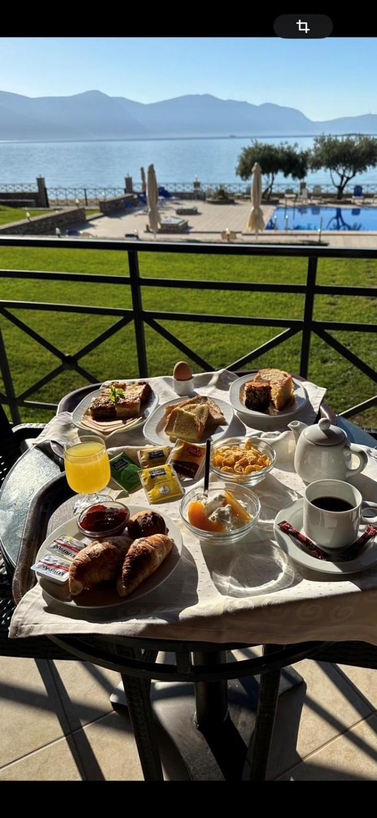 Europa Beach Hotel Galaxídhion Dış mekan fotoğraf