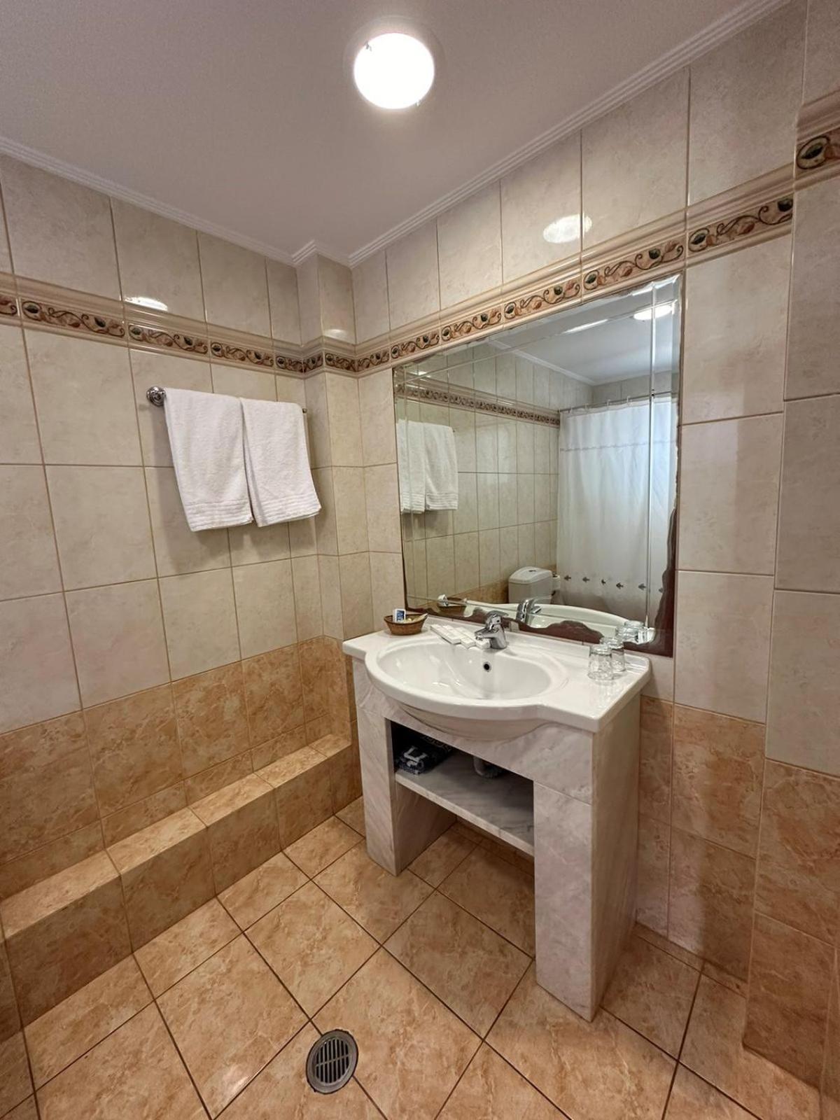 Europa Beach Hotel Galaxídhion Dış mekan fotoğraf